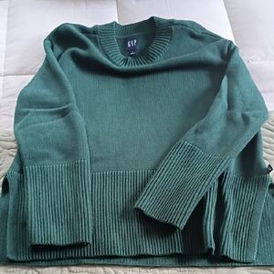 GAP Women's Forest Green Crew Neck Sweater